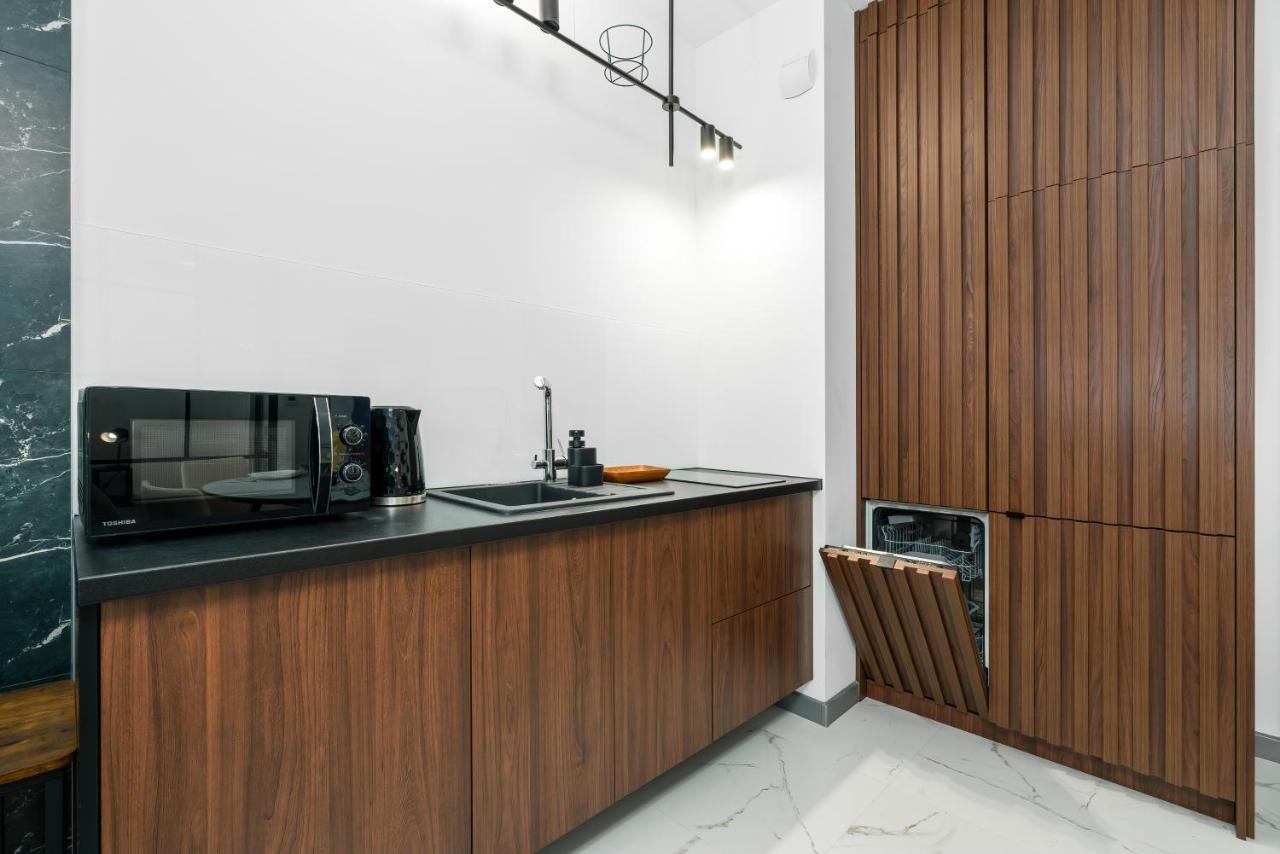 Apartments Poznan Chwaliszewo Residence With Free Garage By Noclegi Renters المظهر الخارجي الصورة