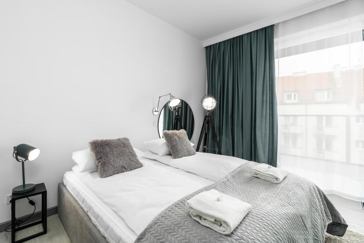 Apartments Poznan Chwaliszewo Residence With Free Garage By Noclegi Renters المظهر الخارجي الصورة