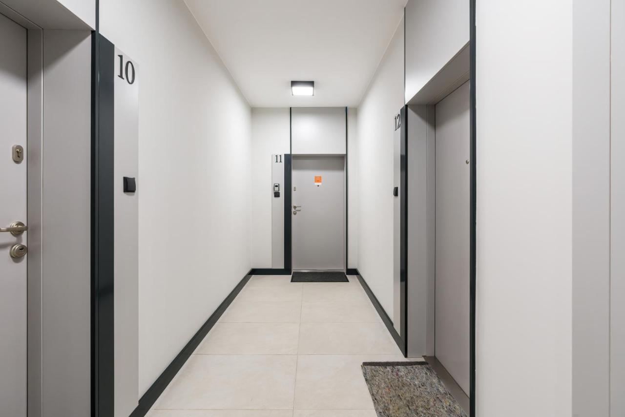 Apartments Poznan Chwaliszewo Residence With Free Garage By Noclegi Renters المظهر الخارجي الصورة