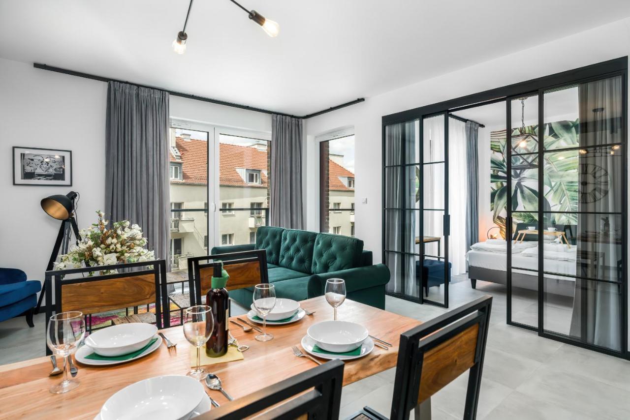 Apartments Poznan Chwaliszewo Residence With Free Garage By Noclegi Renters المظهر الخارجي الصورة