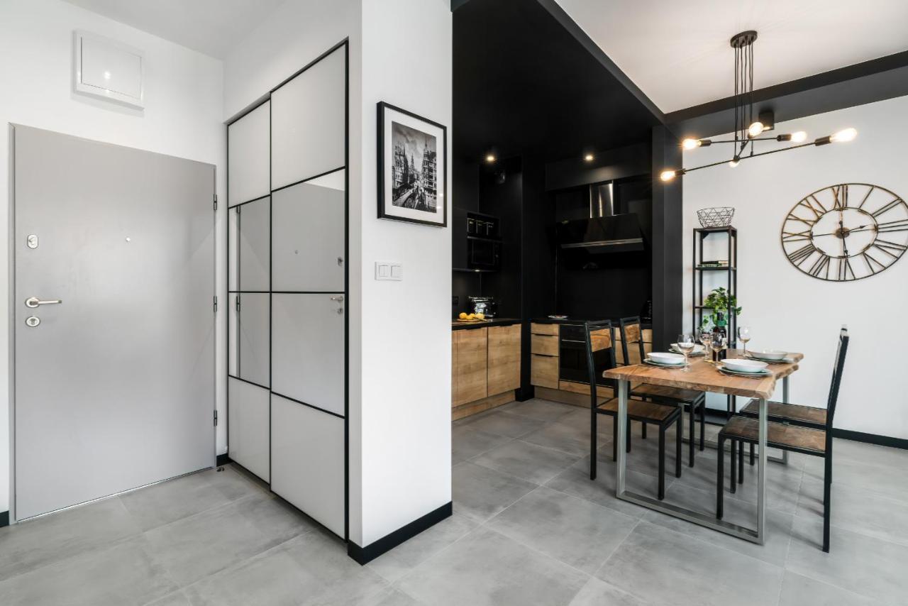 Apartments Poznan Chwaliszewo Residence With Free Garage By Noclegi Renters المظهر الخارجي الصورة