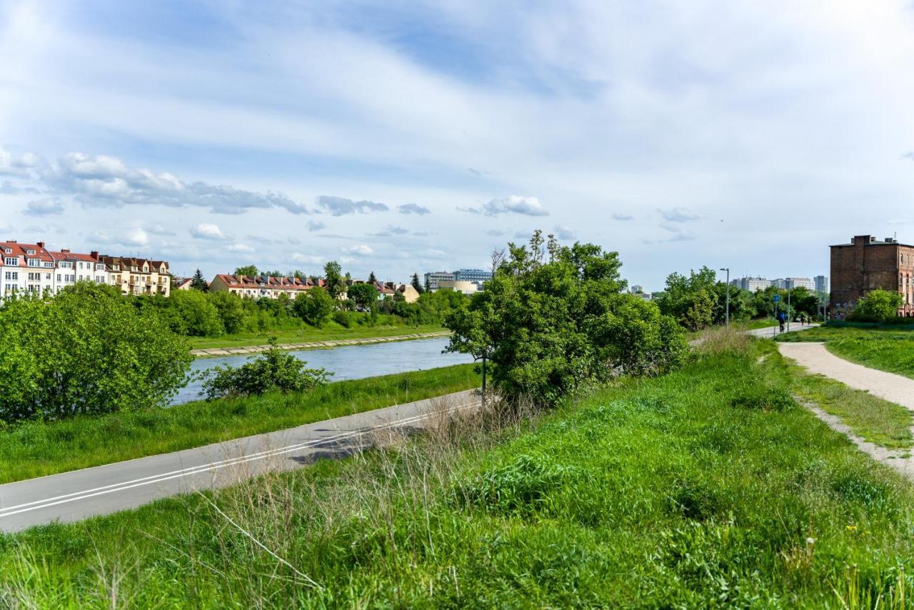 Apartments Poznan Chwaliszewo Residence With Free Garage By Noclegi Renters المظهر الخارجي الصورة